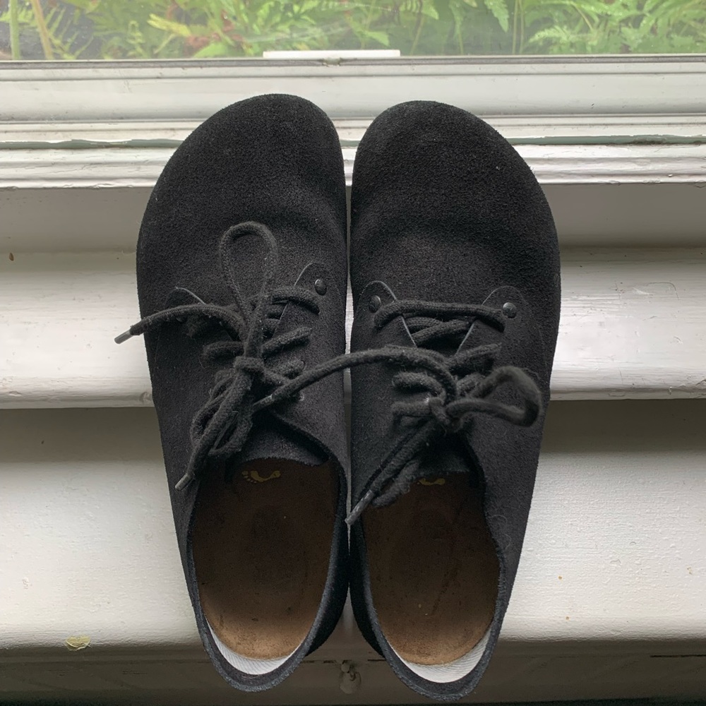 BIRKENSTOCK MAINE Black Suede lace up Shoe size 38 / US size 7-7.5